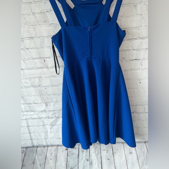 B. Smart Dark Blue Strapped Sleeveless dress size 9 - Picture 9 of 15